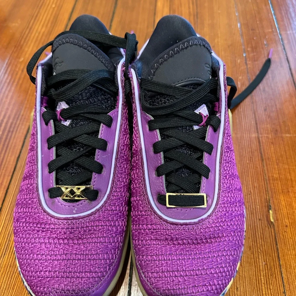 LeBron Pink Diamond Collection: Purple and Gold Nike Sneakers - Picture 2 of 3